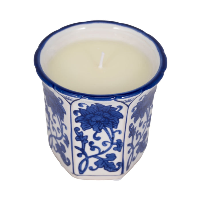 4-6oz-fluted-chinoiserie-candle-blue-white-3