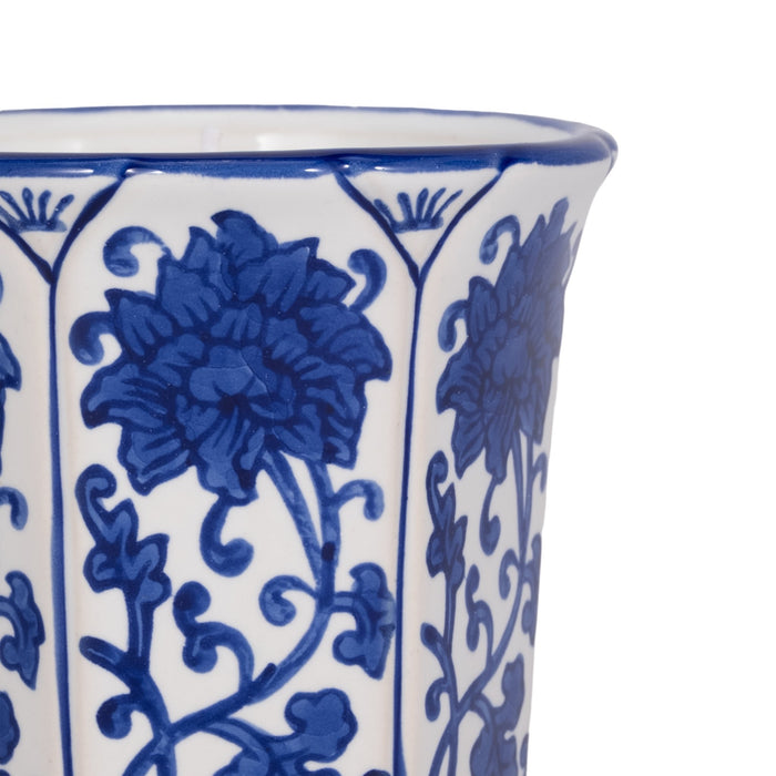 4-6oz-fluted-chinoiserie-candle-blue-white-5
