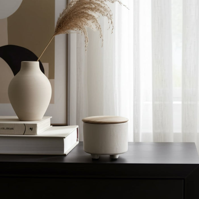 4-7oz-euclyptus-sage-footed-cndle-w-lid-cream-8