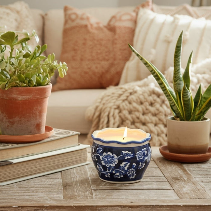 4-7oz-round-chinoiserie-candle-blue-white-11