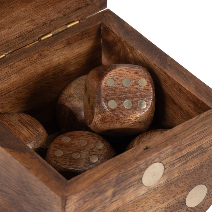 4-dice-box-with-dice-inside-brown-6