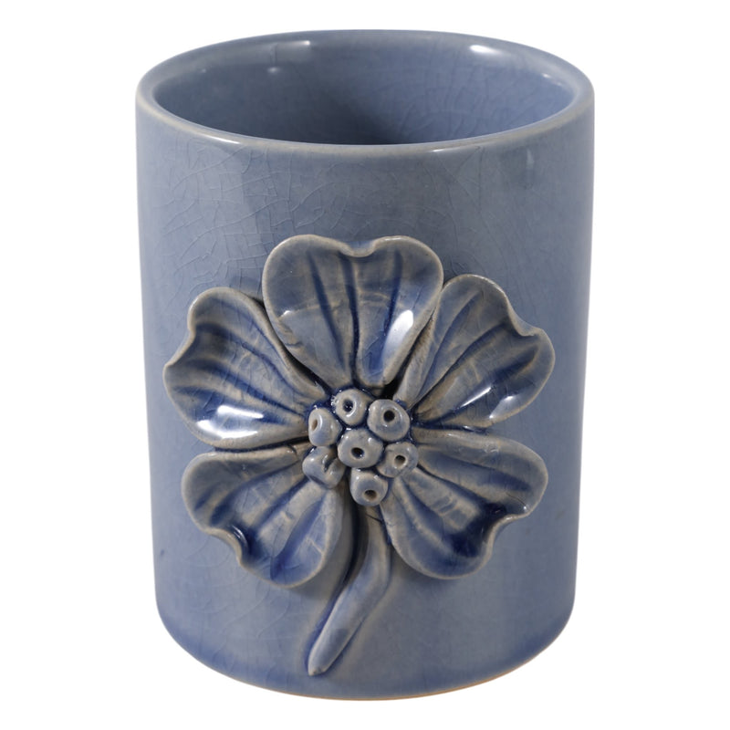4-flower-applique-pencil-cup-blue-1