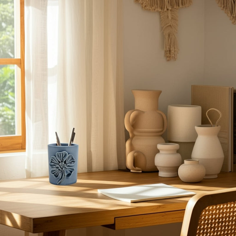 4-flower-applique-pencil-cup-blue-7
