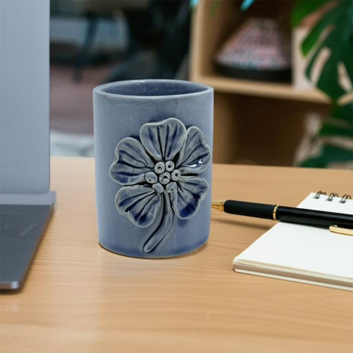 4-flower-applique-pencil-cup-blue-8