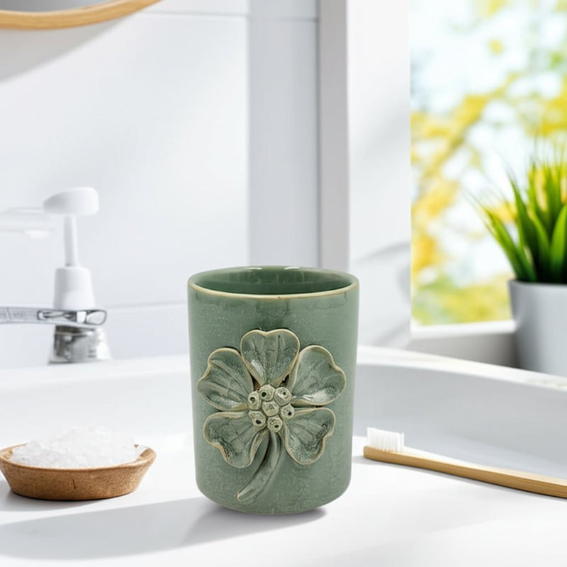 4-flower-applique-pencil-cup-green-9
