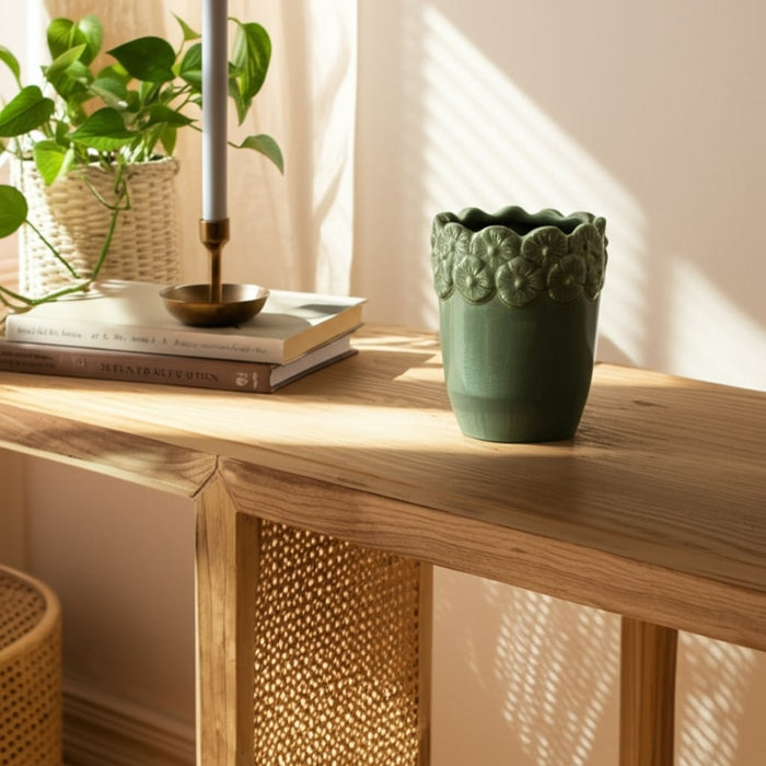 4-flower-border-pencil-cup-green-7