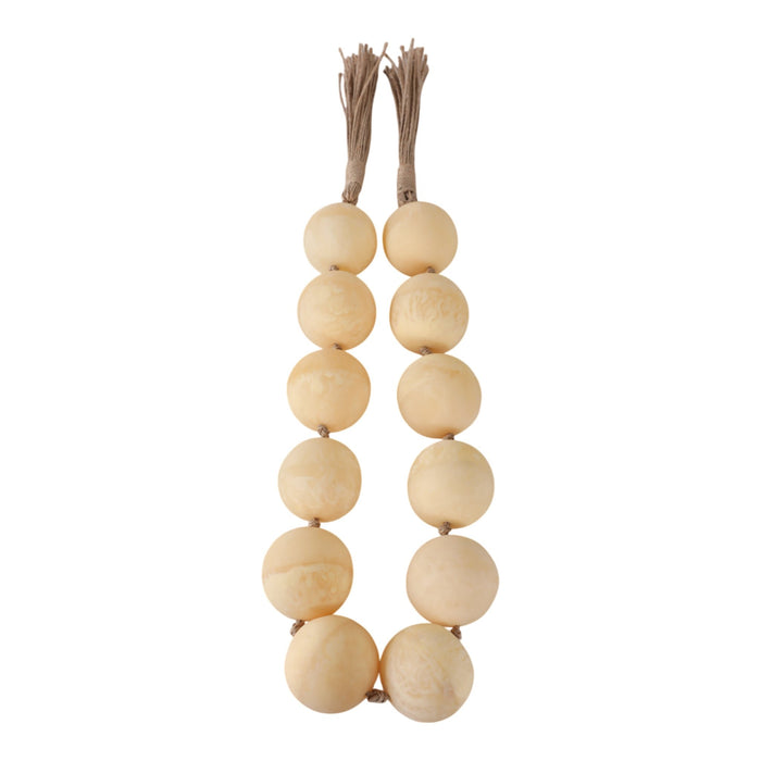 40-swirled-2-resin-beaded-garland-ivory-5