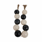 46-swirled-3-resin-beaded-garland-white-black-3