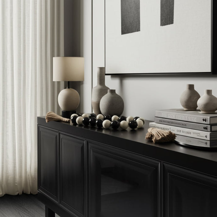 46-swirled-3-resin-beaded-garland-white-black-9