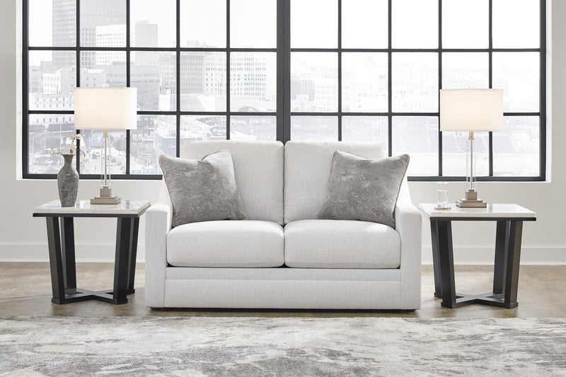maitelynn-loveseat-2