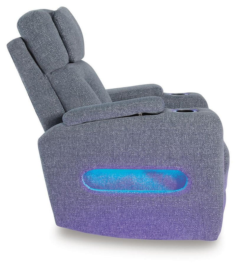 studio-cave-power-recliner-5