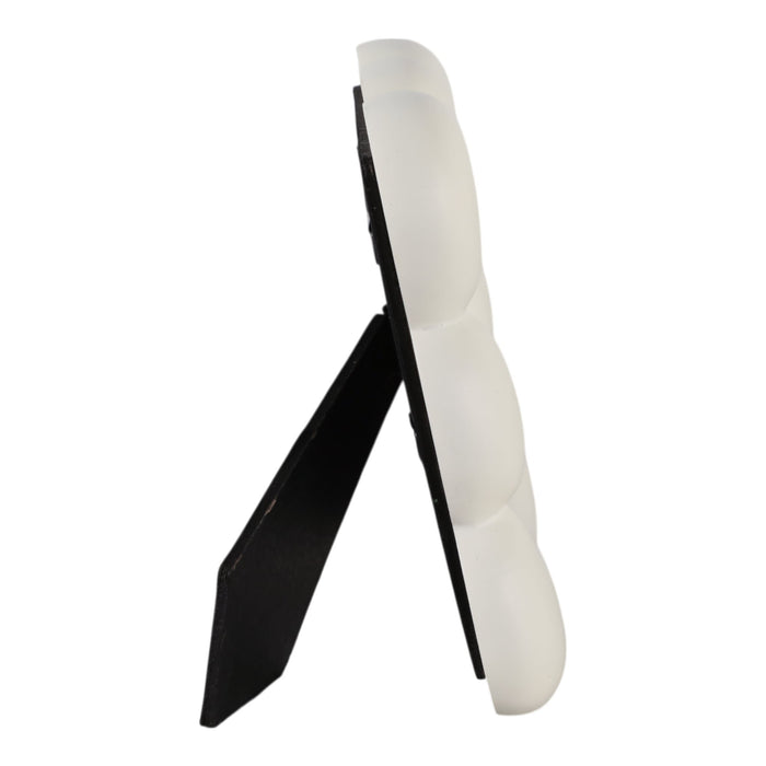 4x4-puffy-squiggle-photo-frame-ivory-3