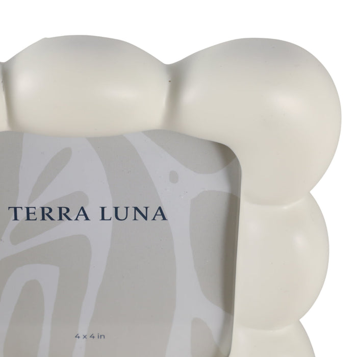 4x4-puffy-squiggle-photo-frame-ivory-6