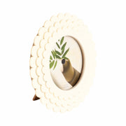 4x4-round-scalloped-resin-photo-frame-ivory-2