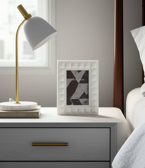 4x6-block-border-quartz-resin-photo-frame-white-3