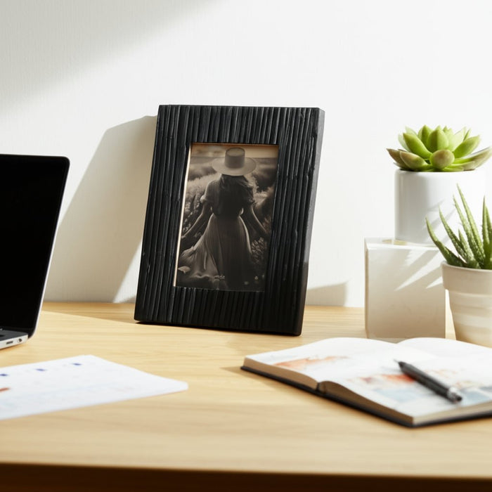 4x6-jagged-photo-frame-black-12