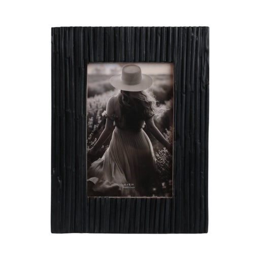 4x6-jagged-photo-frame-black-1
