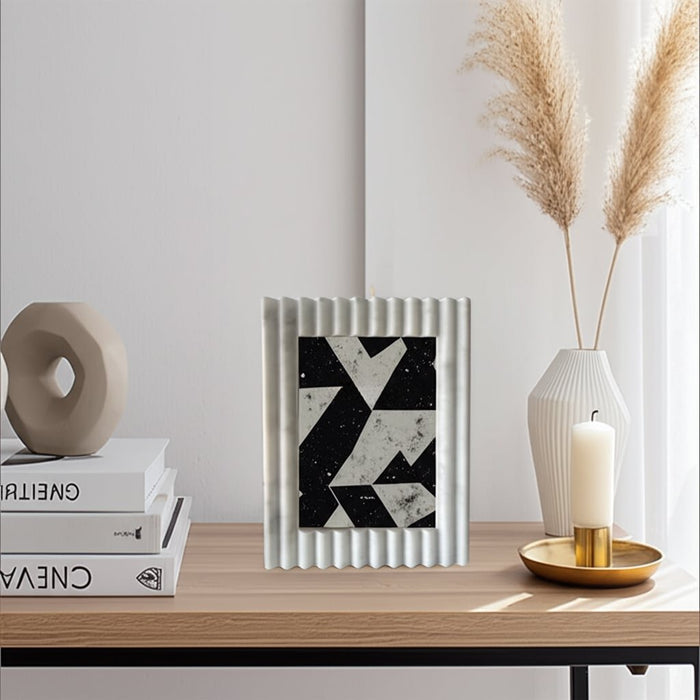 4x6-ridged-quartz-resin-photo-frame-white-10