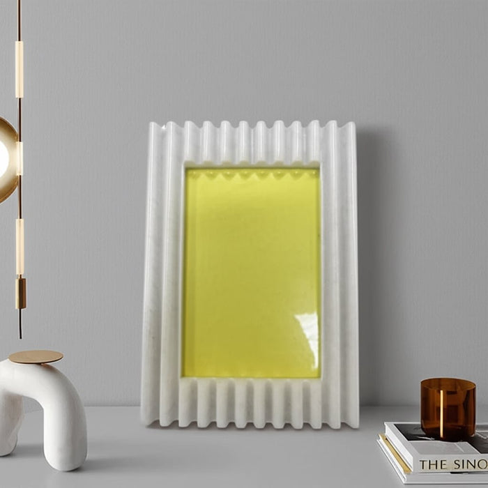 4x6-ridged-quartz-resin-photo-frame-white-11