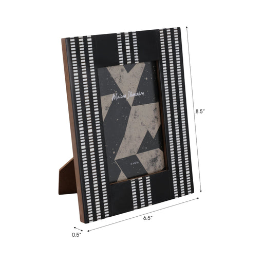 4x6-ridged-stripes-photo-frame-black-ivory-2