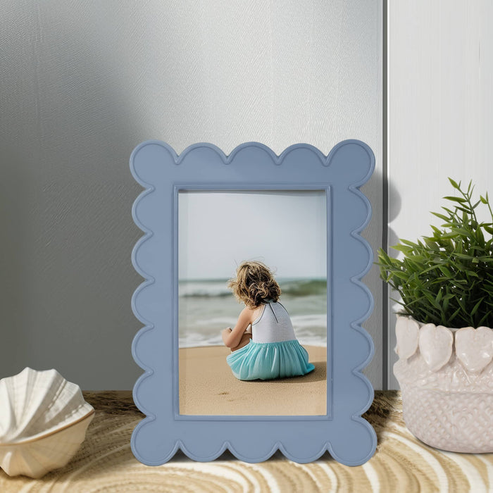 4x6-scallop-edge-photo-frame-blue-9