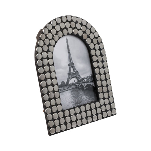 4x6-studded-arch-photo-frame-silver-black-2