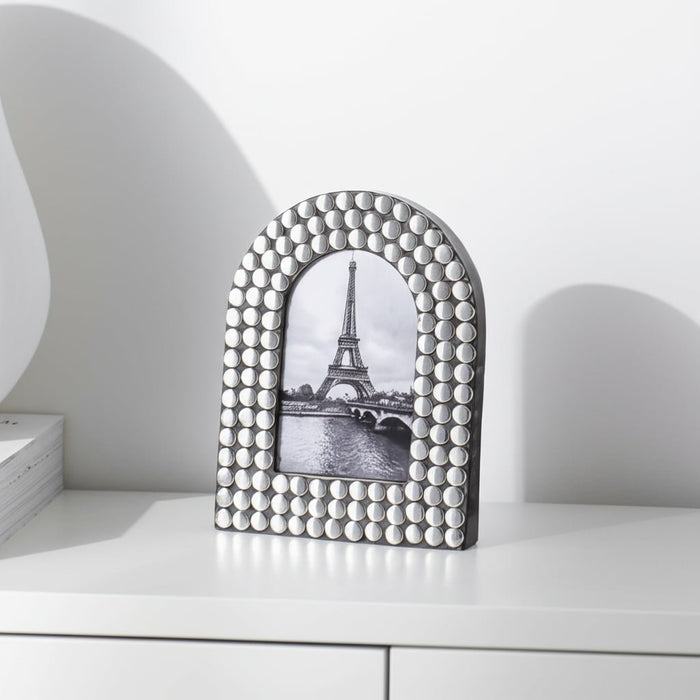4x6-studded-arch-photo-frame-silver-black-9