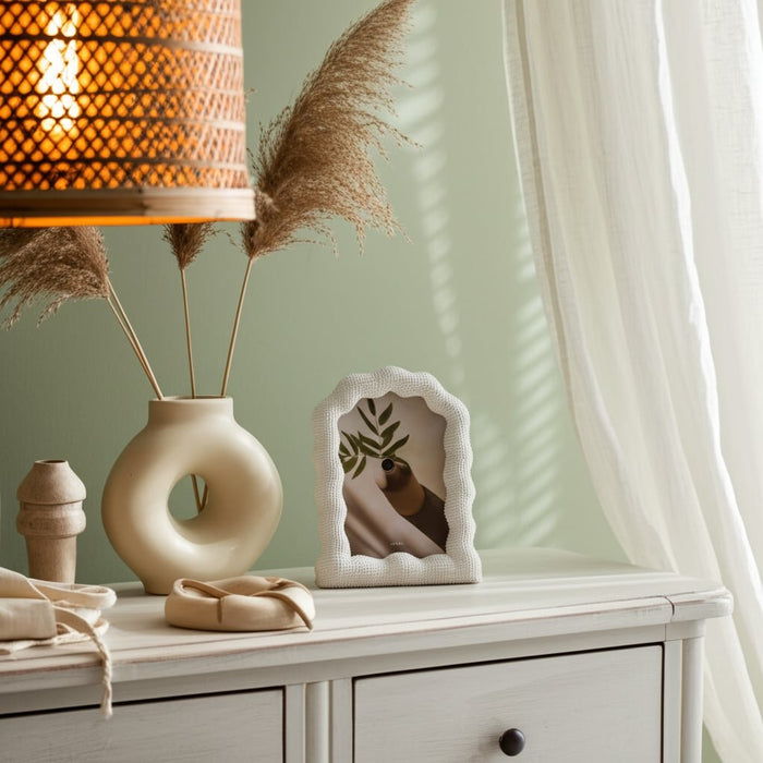 4x6-wavy-arch-photo-frame-white-9