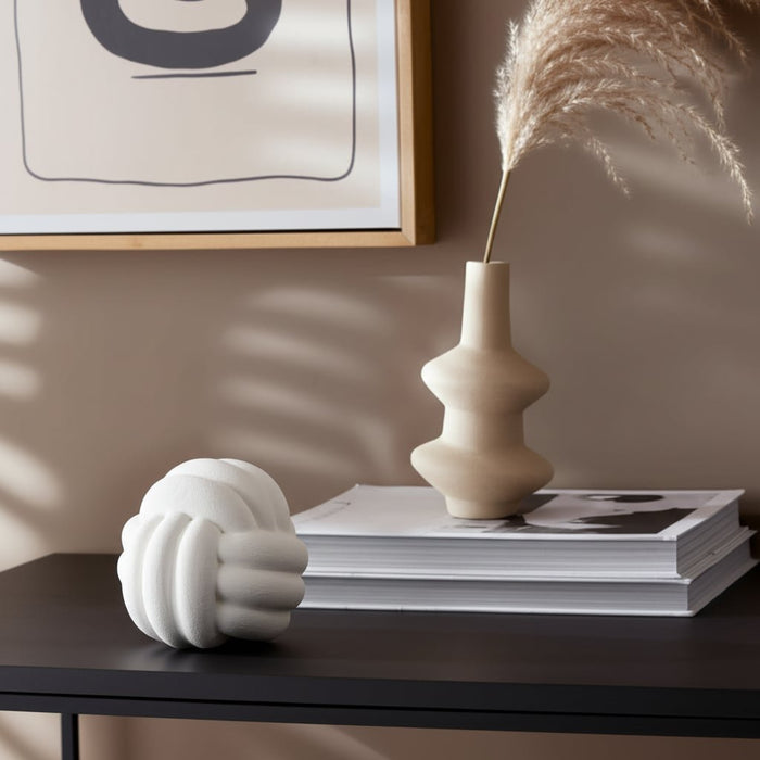 5-knot-orb-rough-texture-white-10