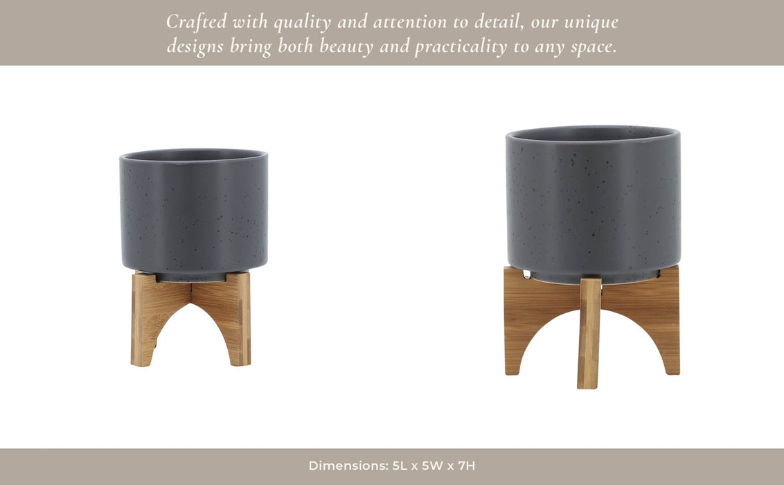5-planter-w-wood-stand-matte-gray-15