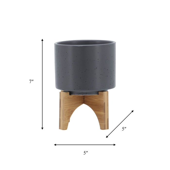 5-planter-w-wood-stand-matte-gray-9