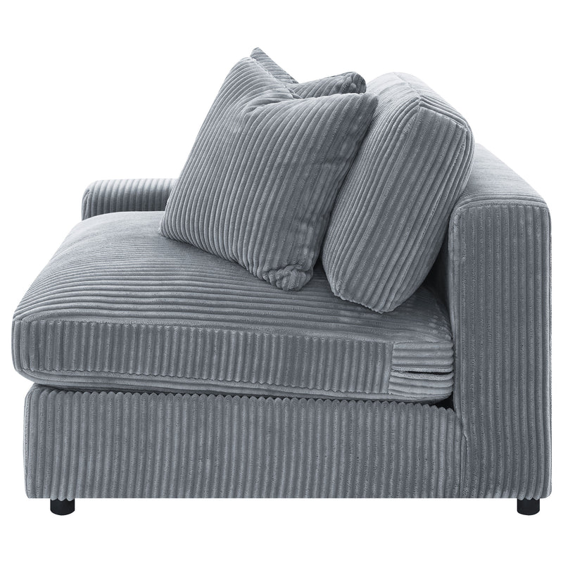 Blaine Sectional Sofa - Furniture City (CA)l