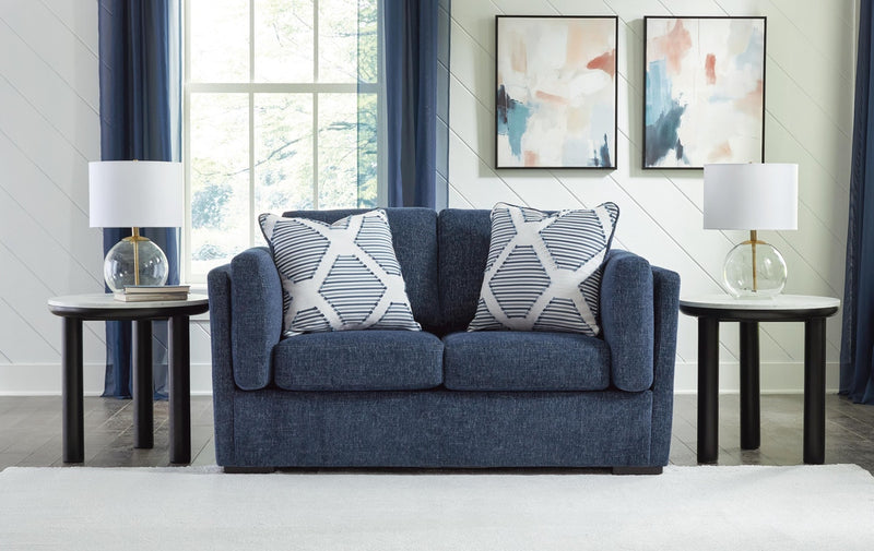 evansley-sofa-and-loveseat-11