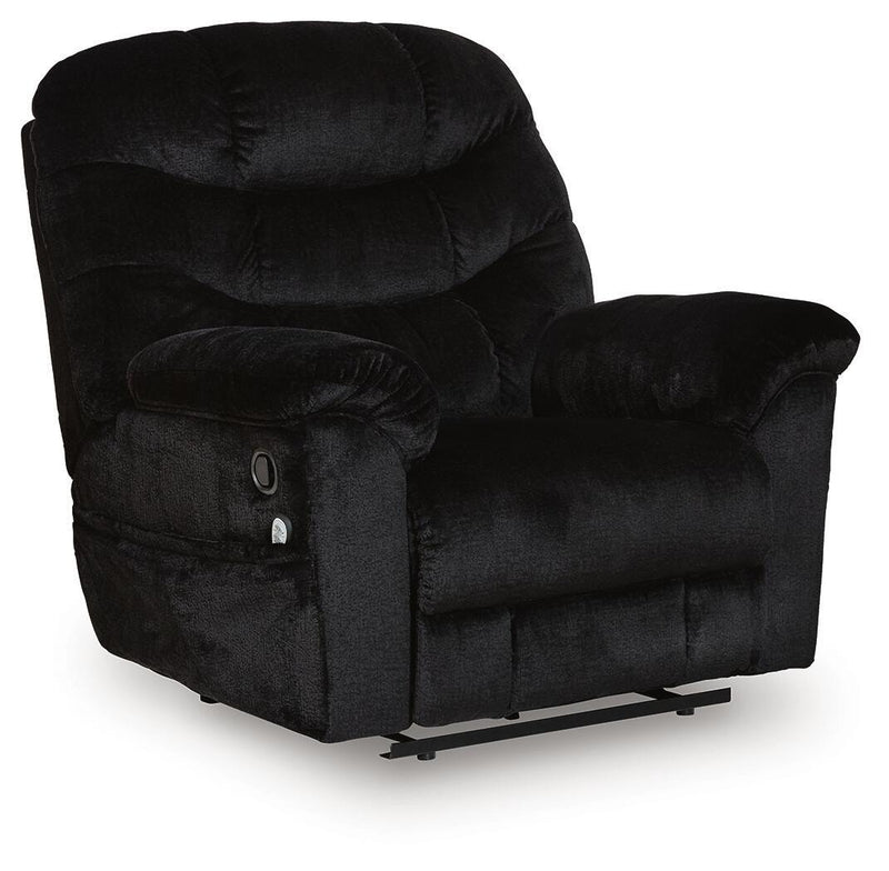 linenfield-recliner-1