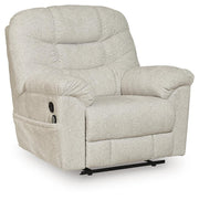 linenfield-recliner-1