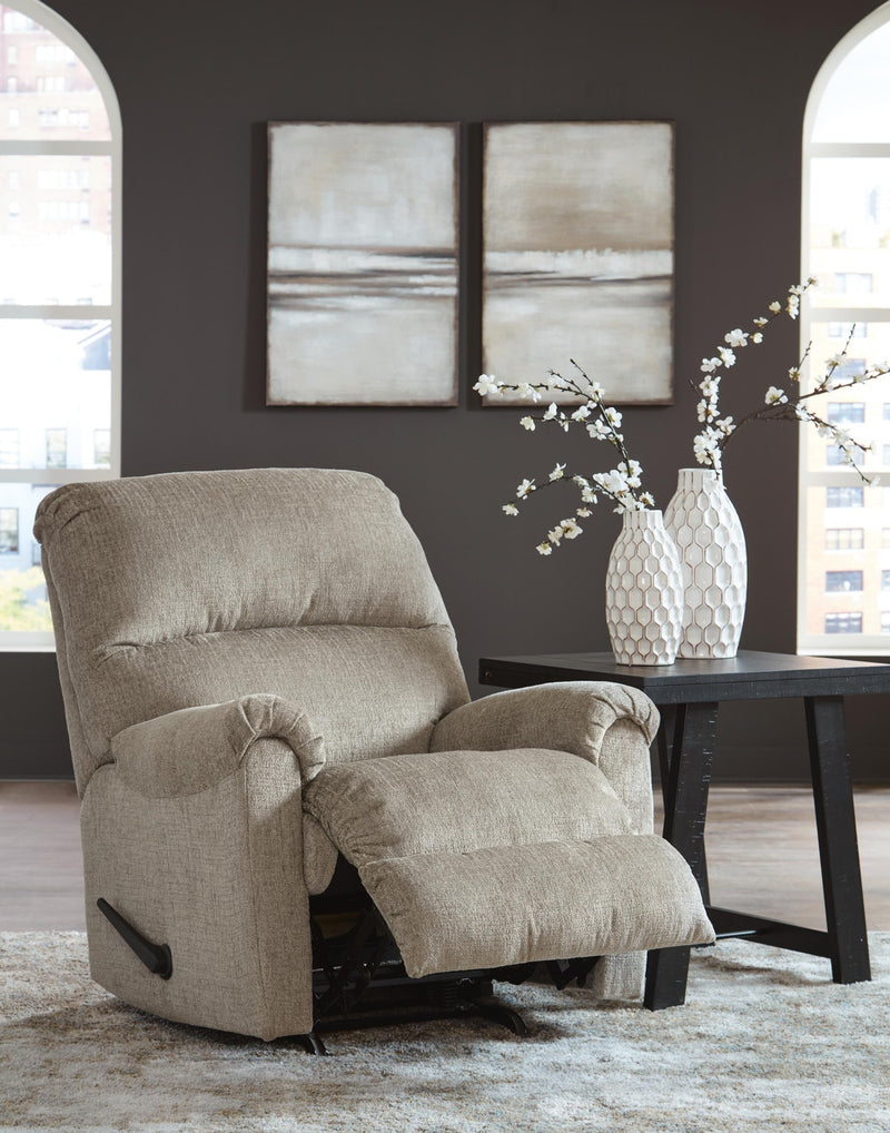 stonemeade-sofa-chaise-and-recliner-18