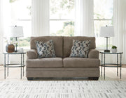 stonemeade-loveseat-2