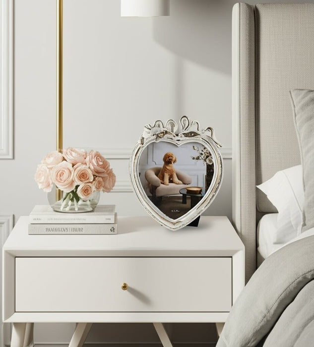 5x5-heart-photo-frame-with-bow-ivory-gold-9