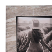 5x7-curved-marble-photo-frame-mocha-4