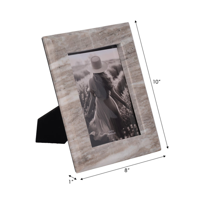 5x7-curved-marble-photo-frame-mocha-7