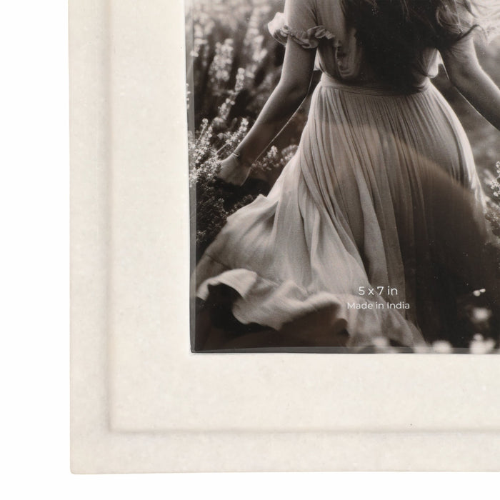 5x7-marble-border-photo-frame-white-5