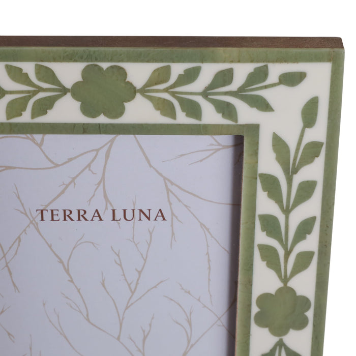5x7-sage-green-petals-photo-frame-white-green-6