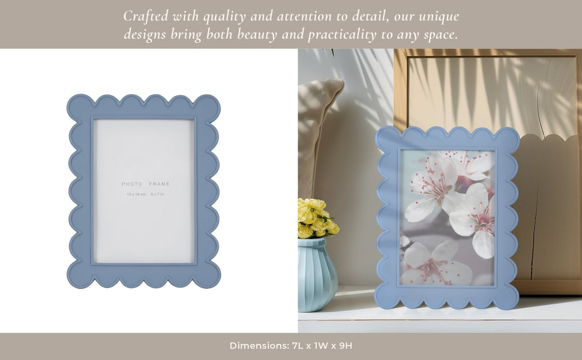 5x7-scallop-edge-photo-frame-blue-10