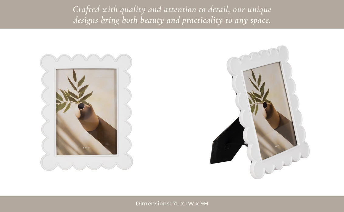 5x7-scallop-edge-photo-frame-white-16