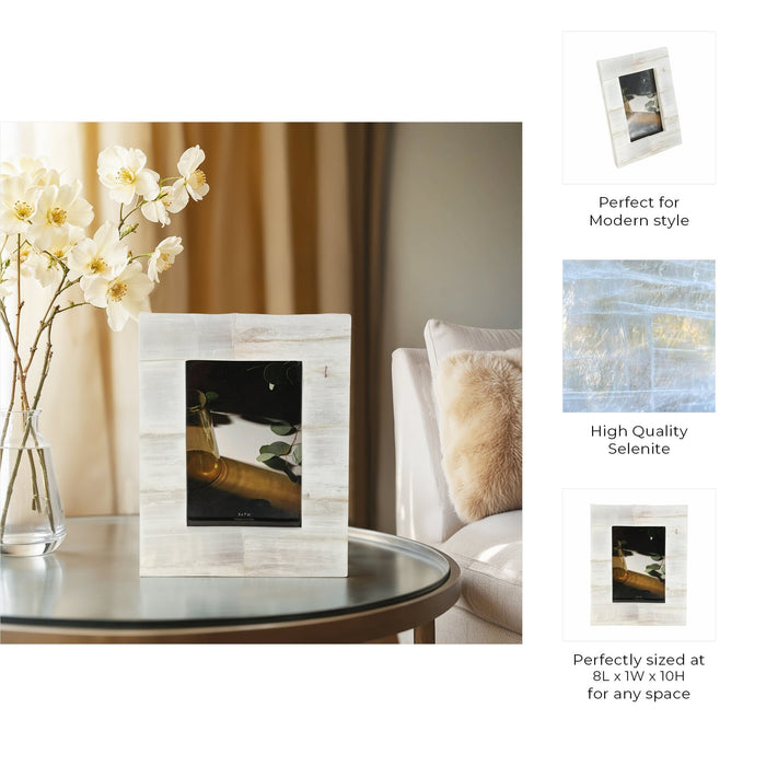 5x7-selenite-photo-frame-white-8