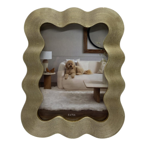 5x7-squiggle-photo-frame-gold-1