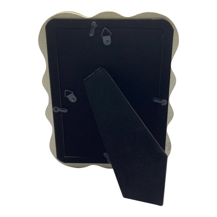 5x7-squiggle-photo-frame-gold-4