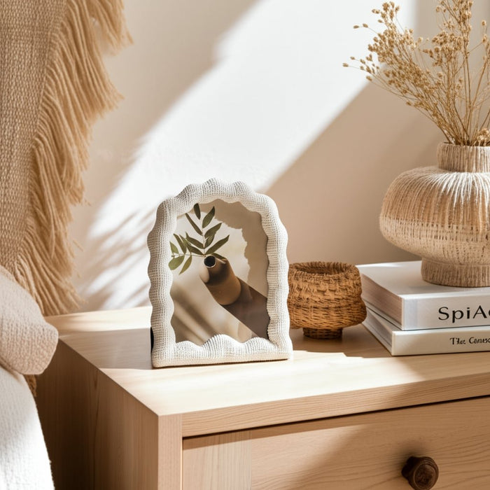 5x7-wavy-arch-photo-frame-white-12