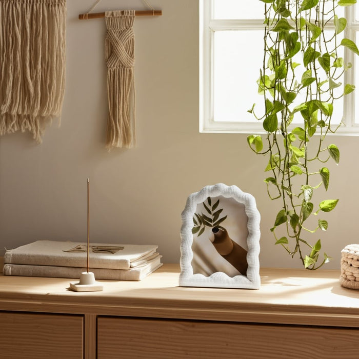 5x7-wavy-arch-photo-frame-white-14