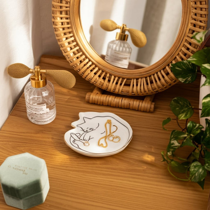 6-cat-nap-trinket-tray-w-gold-detail-white-blac-12